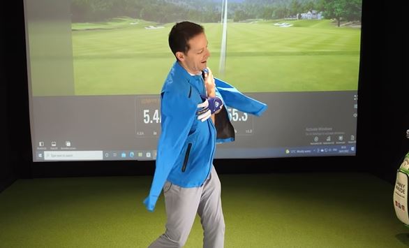 The golf swing is so much easier when you do this: Golf swing video